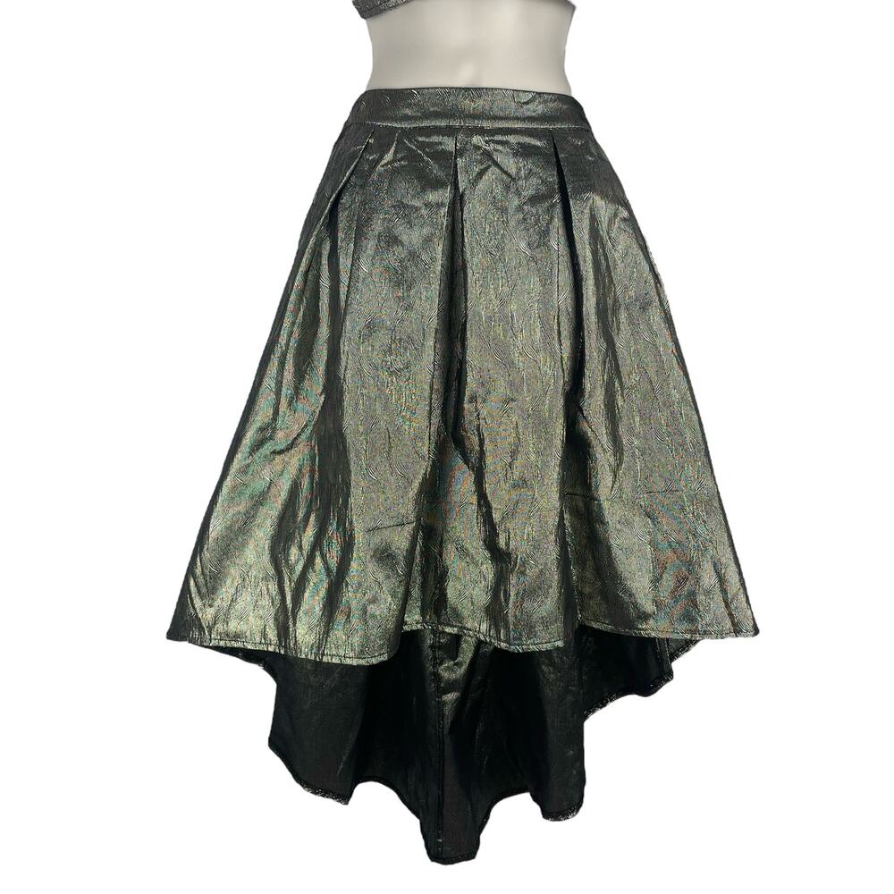 Lulu's Pure Brillance Metallic Cami Skirt 2pcs Set Gold Size M - Picture 6 of 12